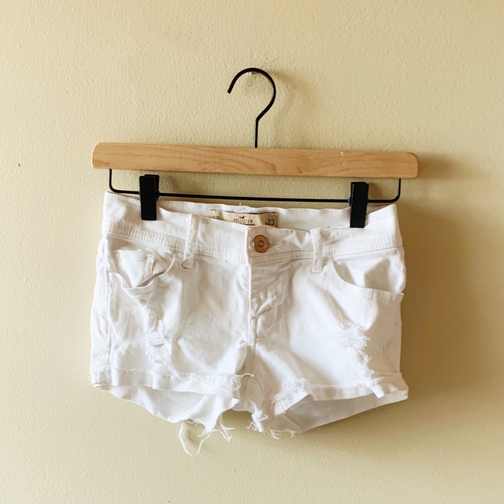 white jean shorts